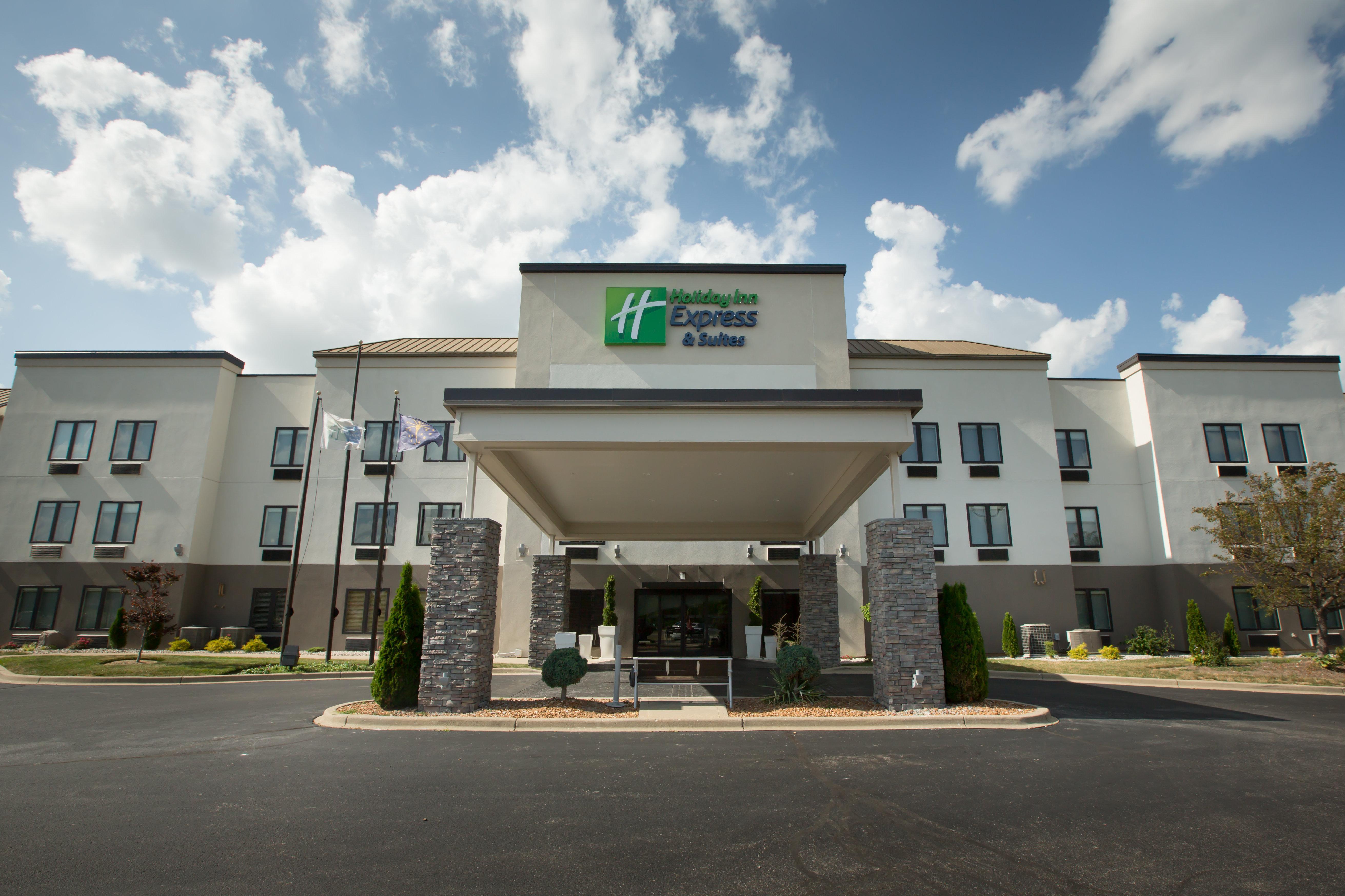 Holiday Inn Express Hotel & Suites Madison By Ihg Exteriör bild