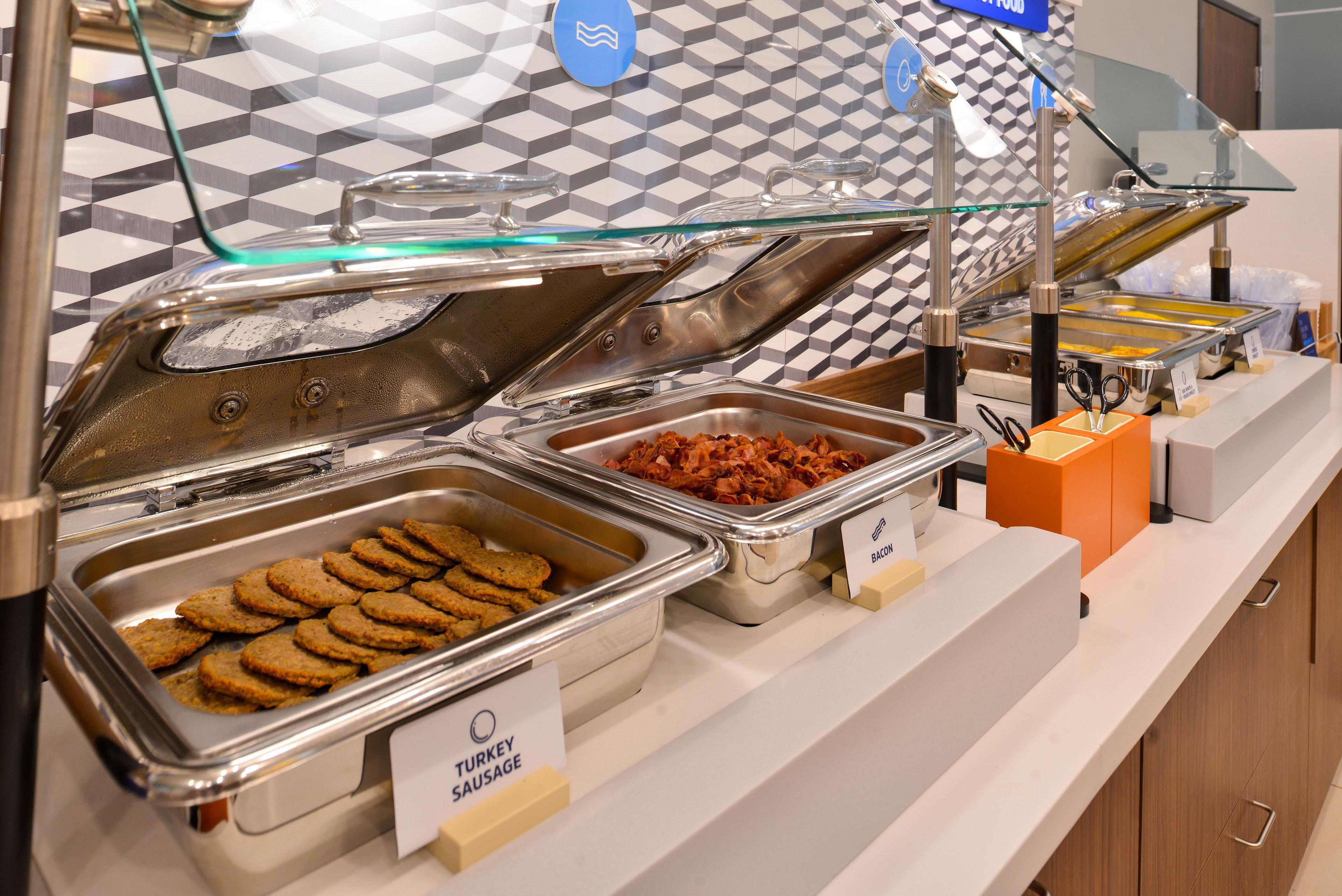 Holiday Inn Express Hotel & Suites Madison By Ihg Exteriör bild