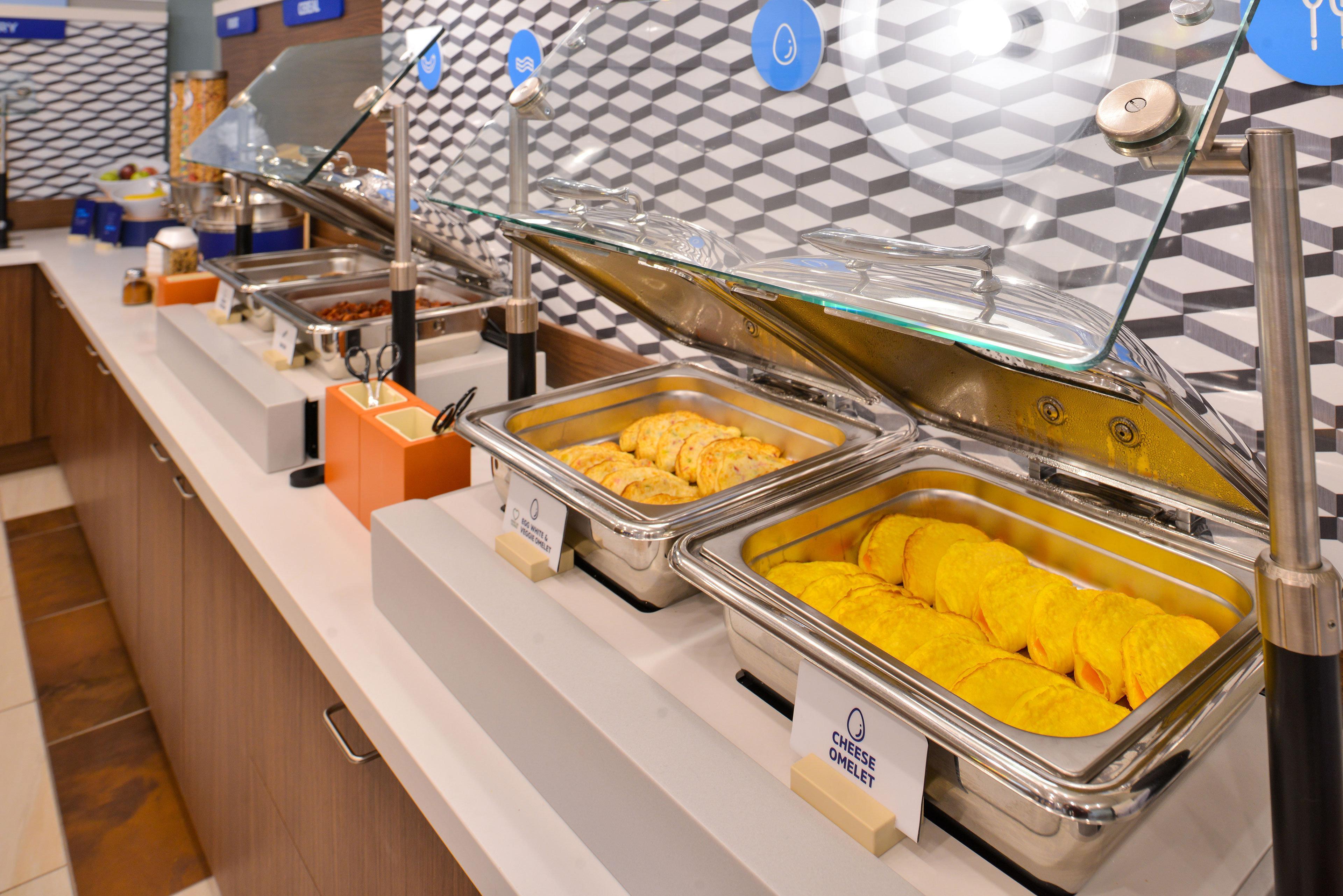 Holiday Inn Express Hotel & Suites Madison By Ihg Exteriör bild
