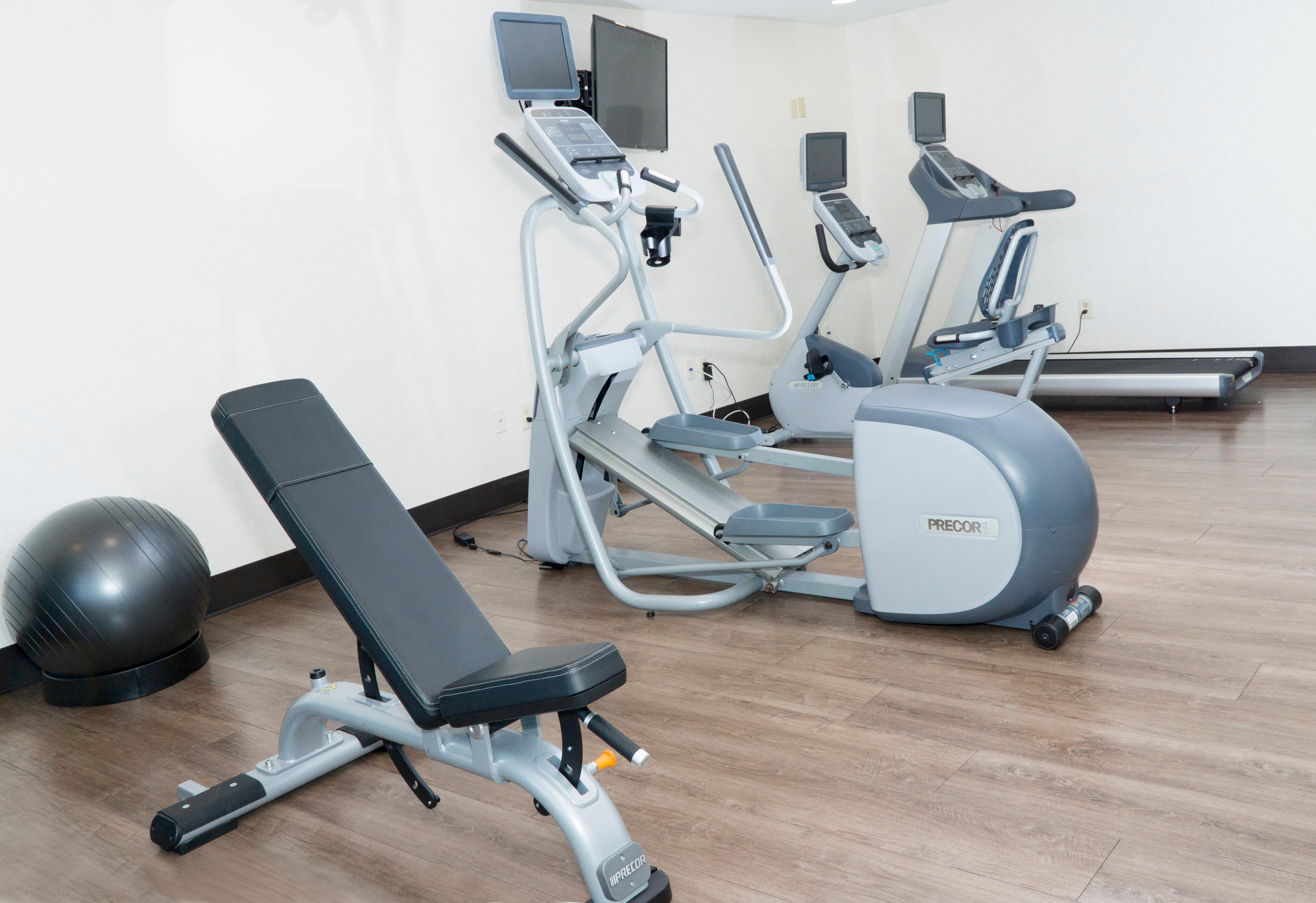 Holiday Inn Express Hotel & Suites Madison By Ihg Exteriör bild